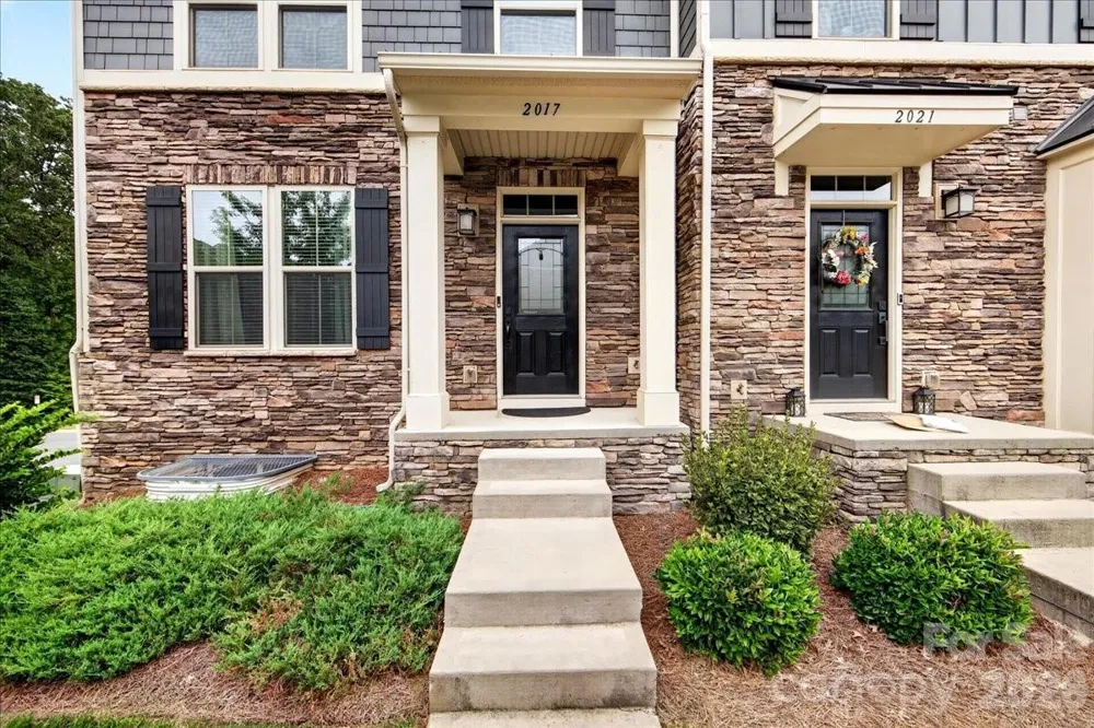2017 Birchside Drive Charlotte, NC 28205