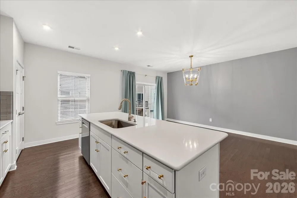 2017 Birchside Drive Charlotte, NC 28205