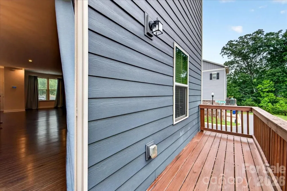 2017 Birchside Drive Charlotte, NC 28205