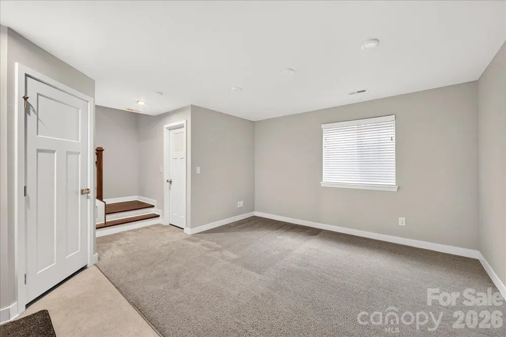 2017 Birchside Drive Charlotte, NC 28205