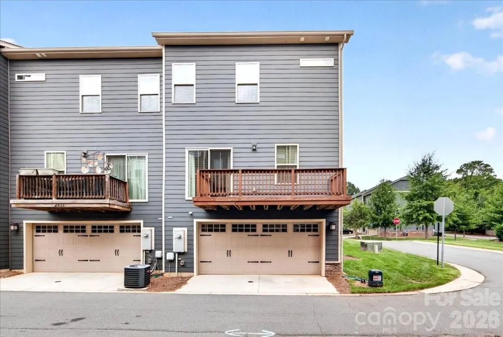 2017 Birchside Drive Charlotte, NC 28205