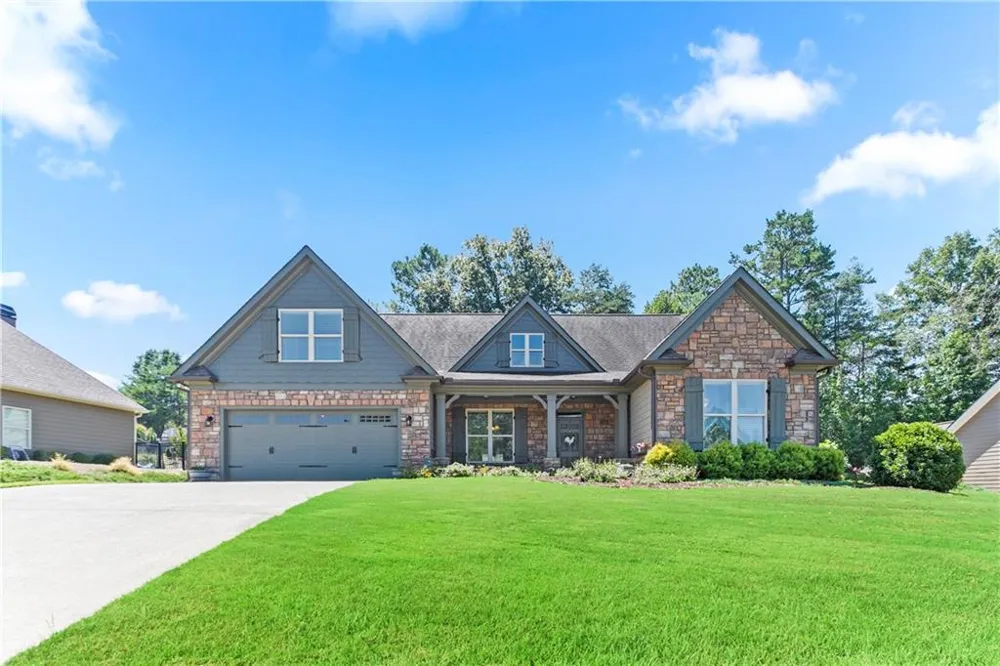 308 Taylor Leigh Court Ball Ground, GA 30107