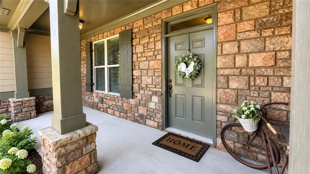 308 Taylor Leigh Court Ball Ground, GA 30107
