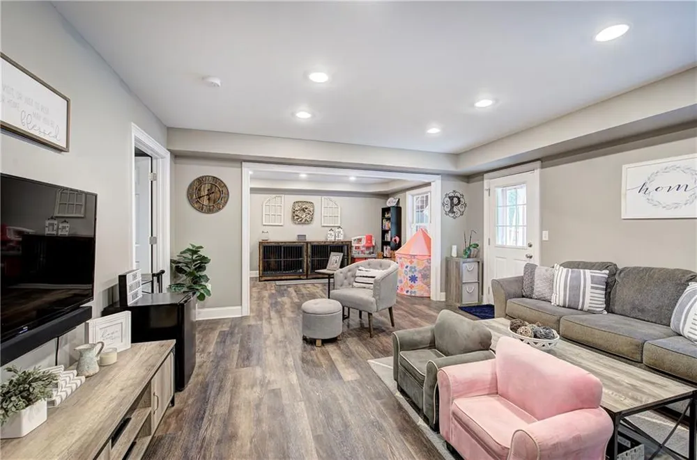 21 Bald Eagle Landing Adairsville, GA 30103
