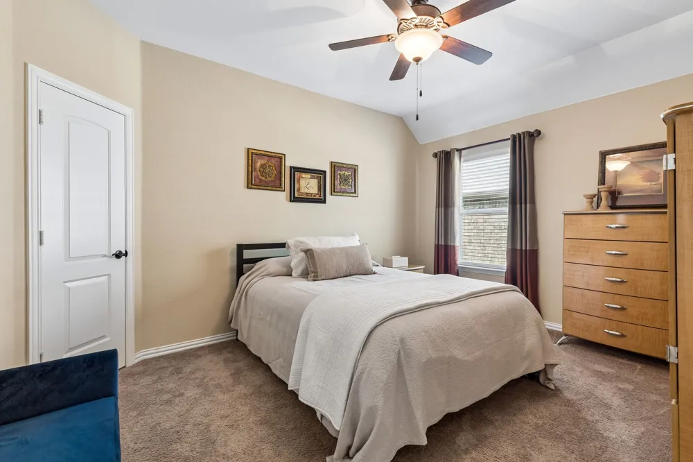 1120 Parkdale Drive Northlake, TX 76226