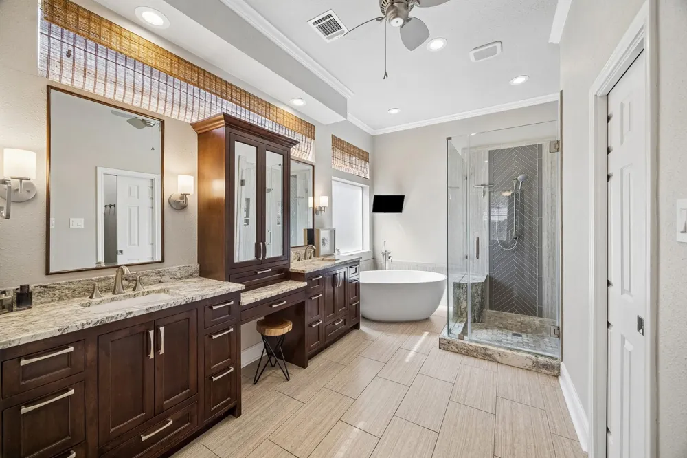 1822 Winter Grape Lane Kingwood, TX 77345