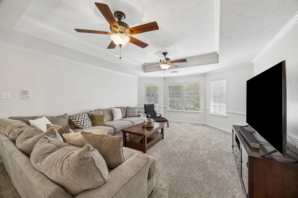 1822 Winter Grape Lane Kingwood, TX 77345