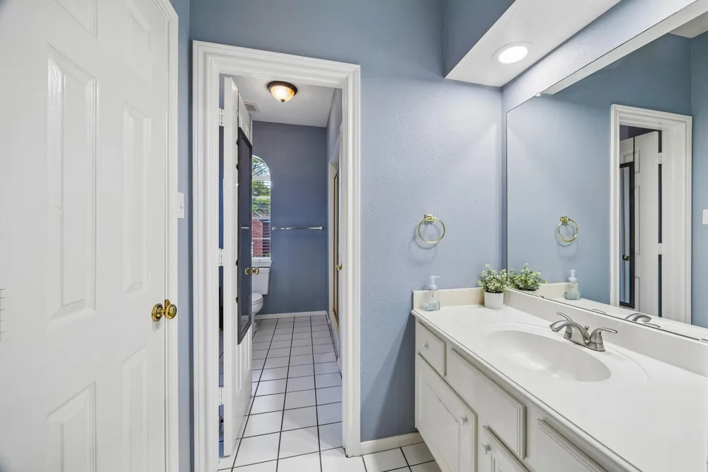 1822 Winter Grape Lane Kingwood, TX 77345