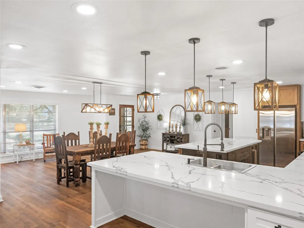 1409 Kathy Avenue Sealy, TX 77474