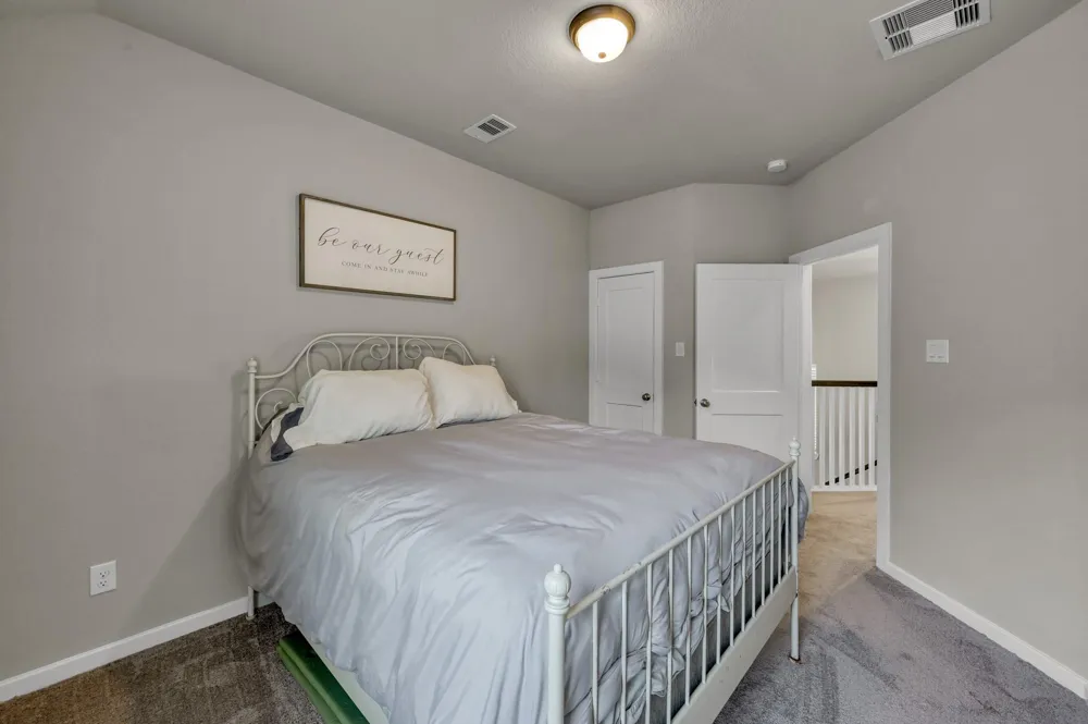 360 Rise Lane Montgomery, TX 77316