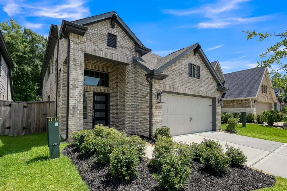 360 Rise Lane Montgomery, TX 77316