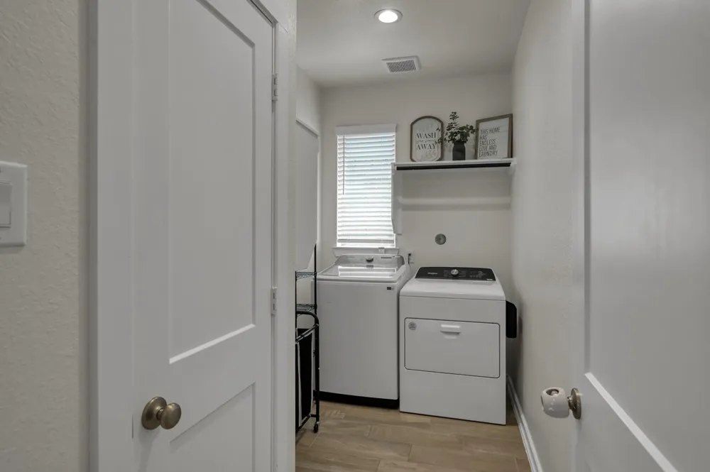 360 Rise Lane Montgomery, TX 77316