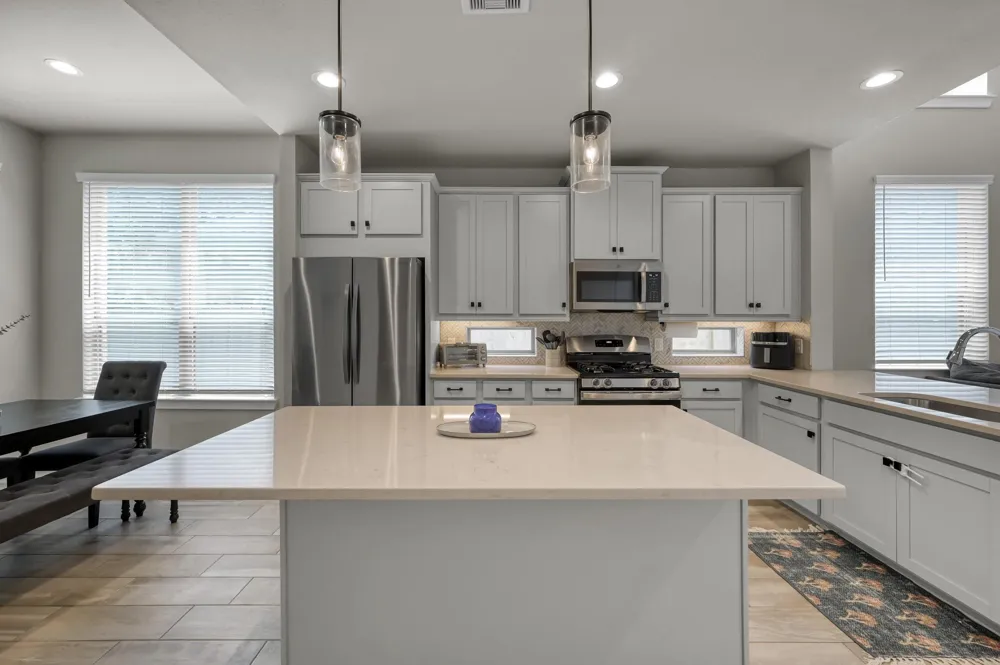 360 Rise Lane Montgomery, TX 77316