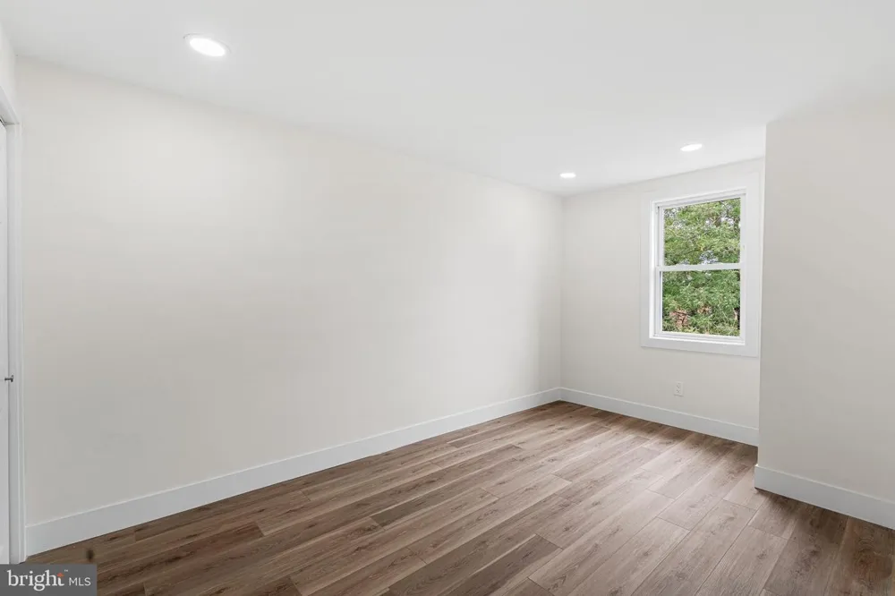 7270 CORNELIUS STREET Philadelphia, PA 19138