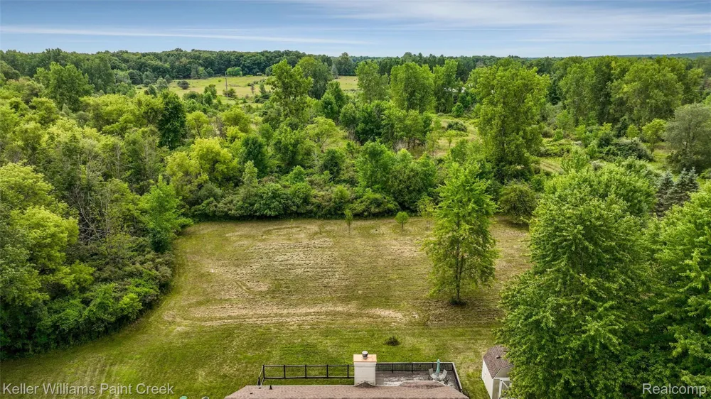 210 Mayfield Addison Township, MI 48367