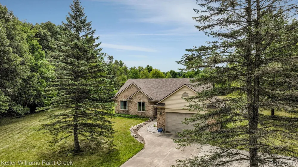 210 Mayfield Addison Township, MI 48367
