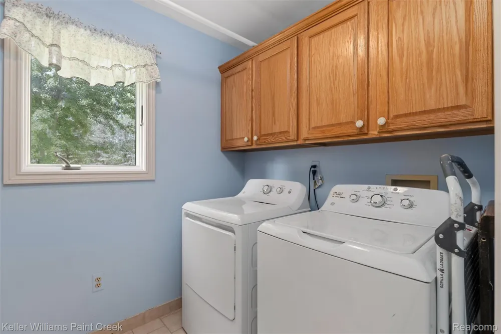 210 Mayfield Addison Township, MI 48367