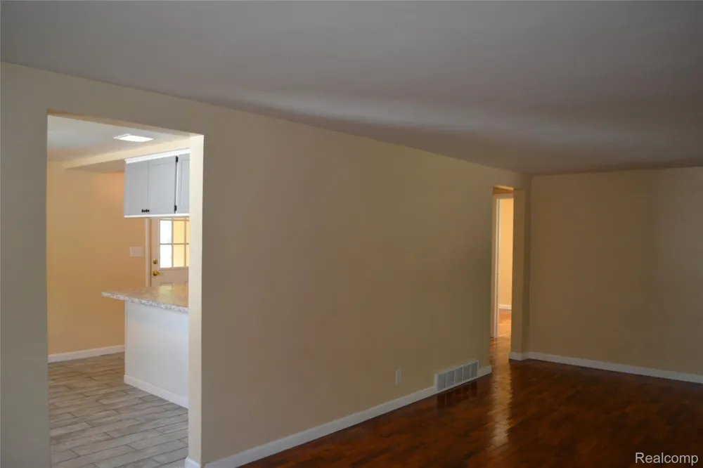 4265 Van Slyke Road Flint Charter Township, MI 48507