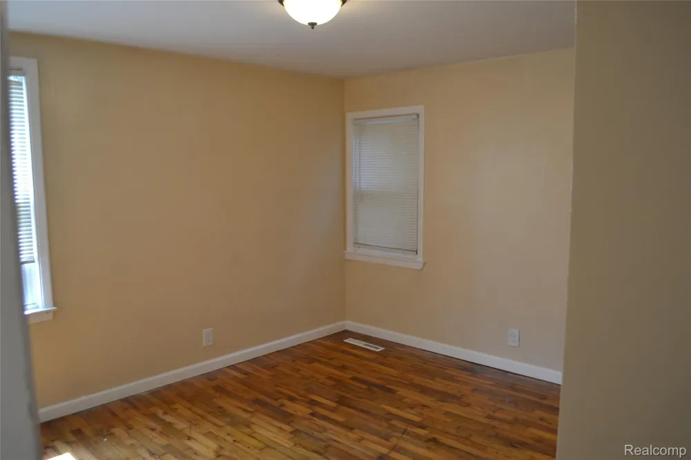 4265 Van Slyke Road Flint Charter Township, MI 48507