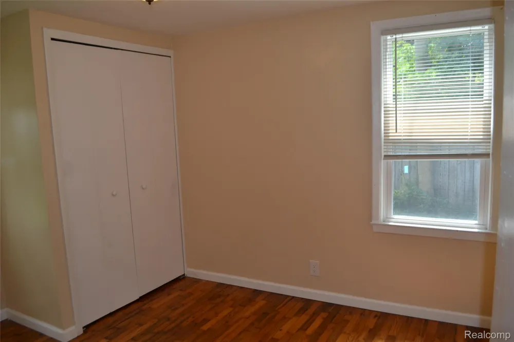 4265 Van Slyke Road Flint Charter Township, MI 48507