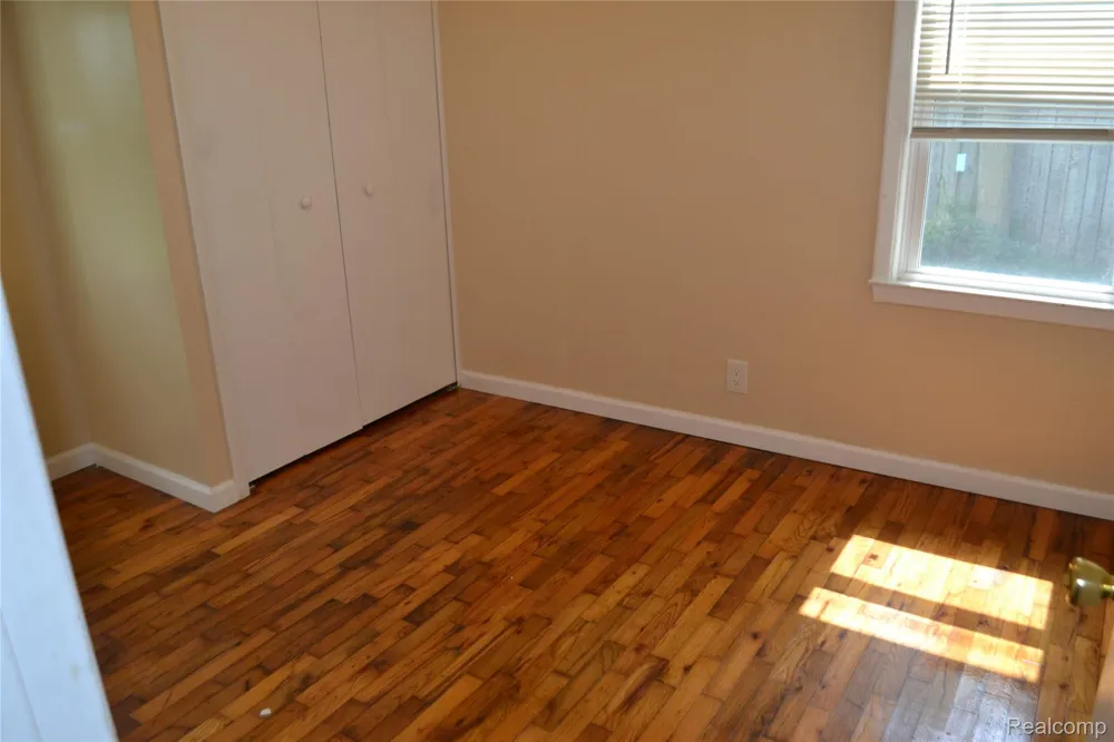 4265 Van Slyke Road Flint Charter Township, MI 48507
