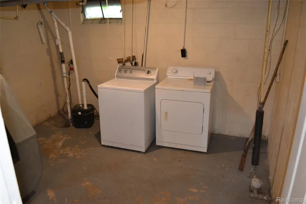 4265 Van Slyke Road Flint Charter Township, MI 48507
