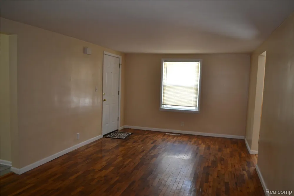 4265 Van Slyke Road Flint Charter Township, MI 48507