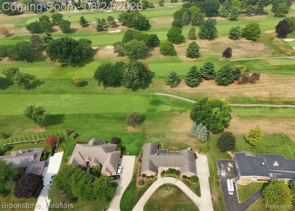 9598 Burning Tree Drive Grand Blanc Charter Township, MI 48439