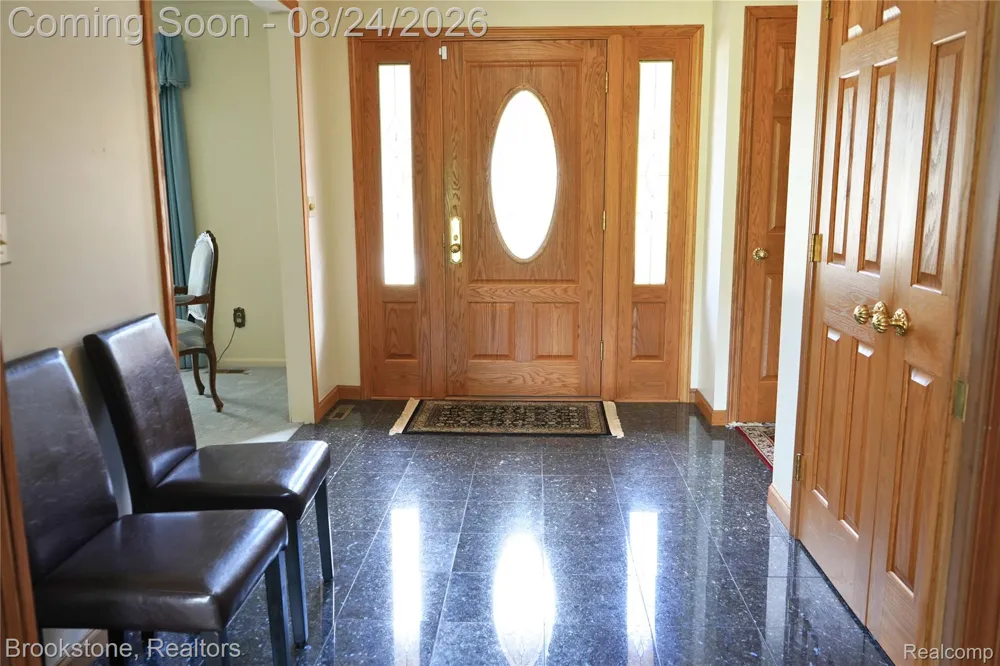 9598 Burning Tree Drive Grand Blanc Charter Township, MI 48439