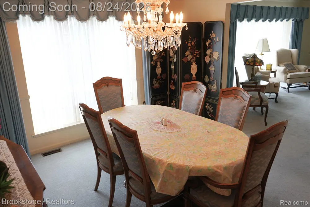 9598 Burning Tree Drive Grand Blanc Charter Township, MI 48439