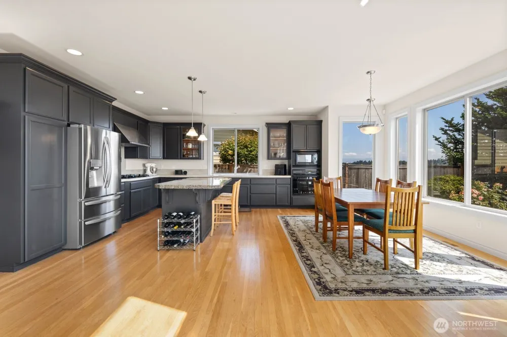9615 183rd Avenue E Bonney Lake, WA 98391