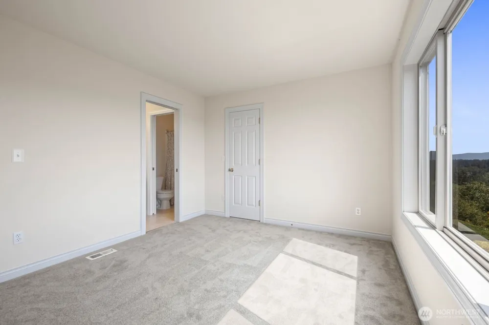 9615 183rd Avenue E Bonney Lake, WA 98391