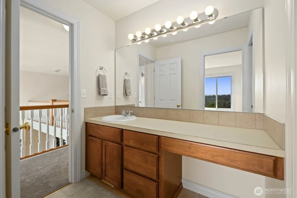 9615 183rd Avenue E Bonney Lake, WA 98391