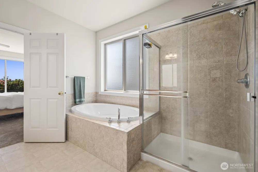 9615 183rd Avenue E Bonney Lake, WA 98391