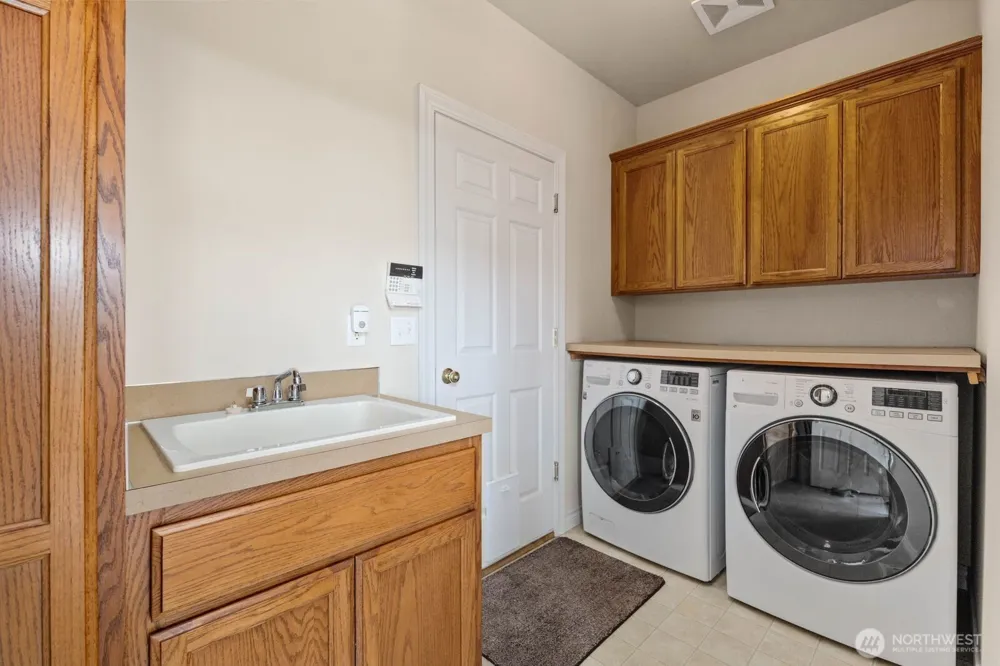 9615 183rd Avenue E Bonney Lake, WA 98391