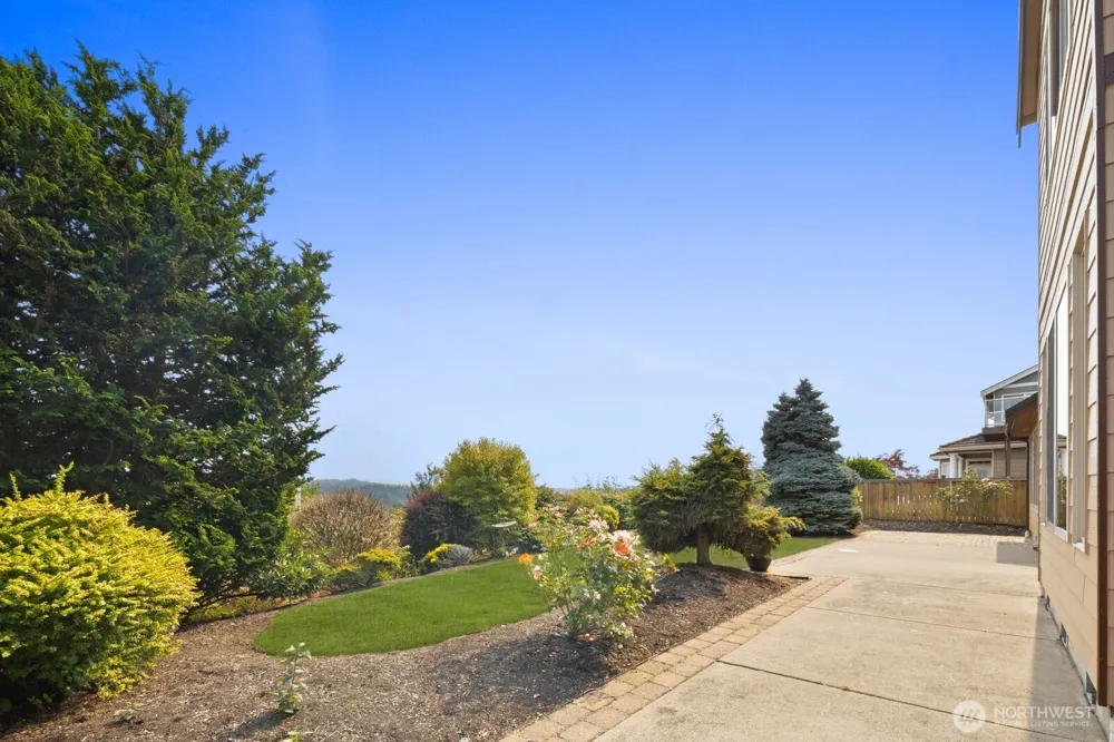 9615 183rd Avenue E Bonney Lake, WA 98391