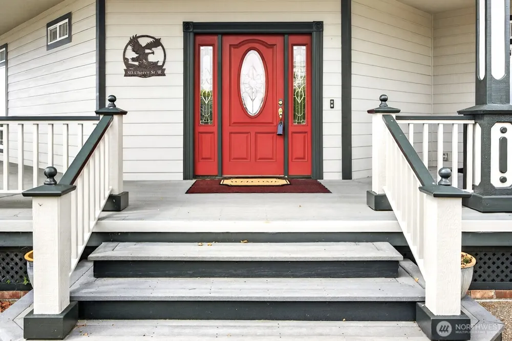 30 Cherry Street Chinook, WA 98614