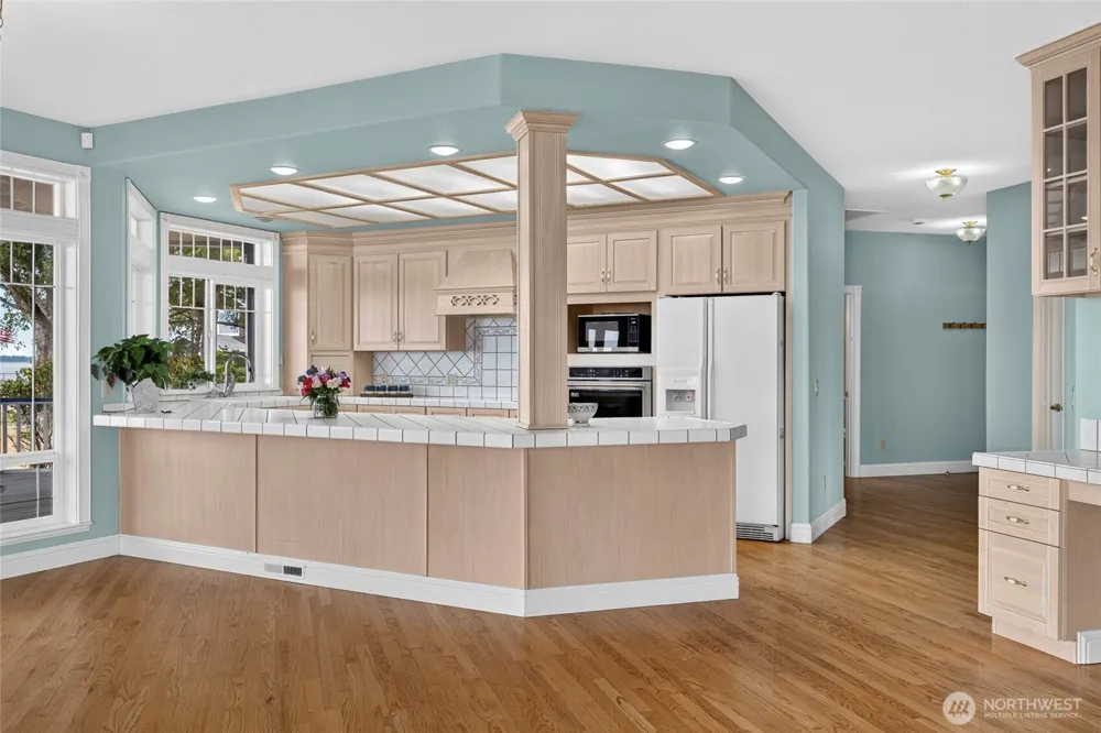 30 Cherry Street Chinook, WA 98614
