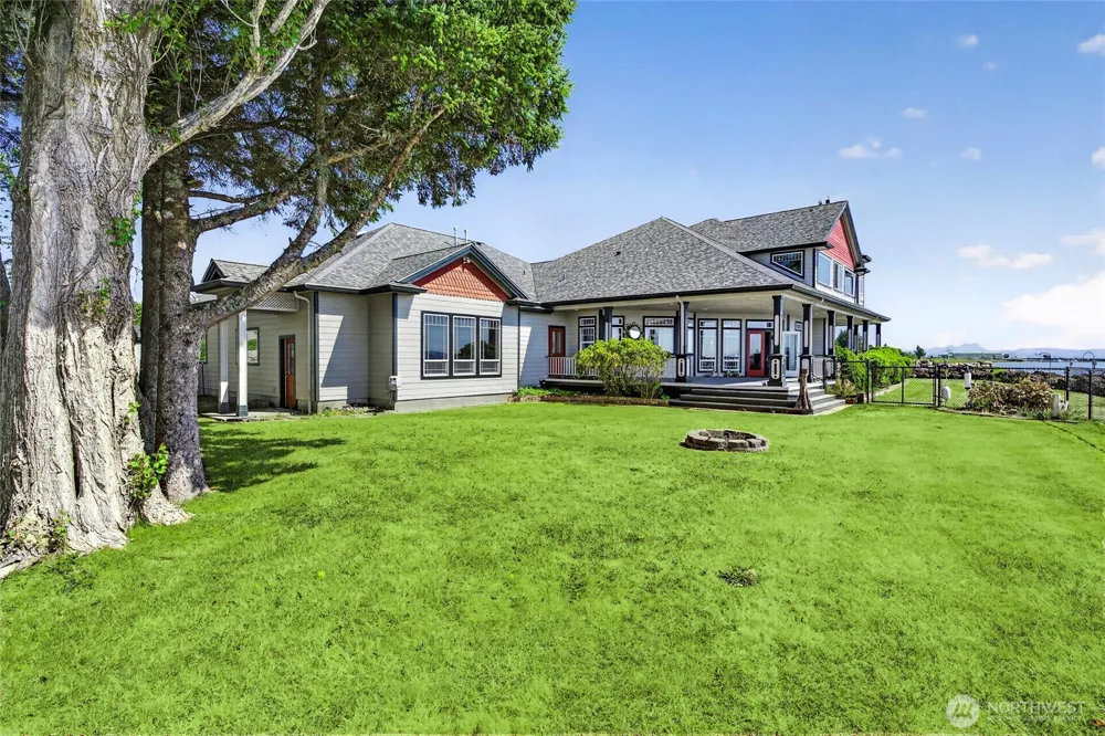 30 Cherry Street Chinook, WA 98614