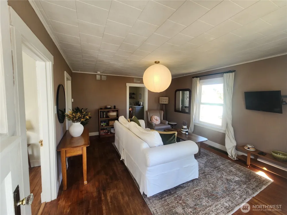215 W Motor Avenue Port Angeles, WA 98362