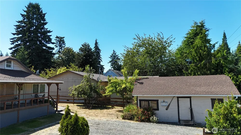 215 W Motor Avenue Port Angeles, WA 98362
