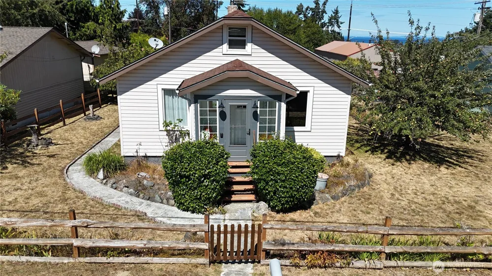 215 W Motor Avenue Port Angeles, WA 98362