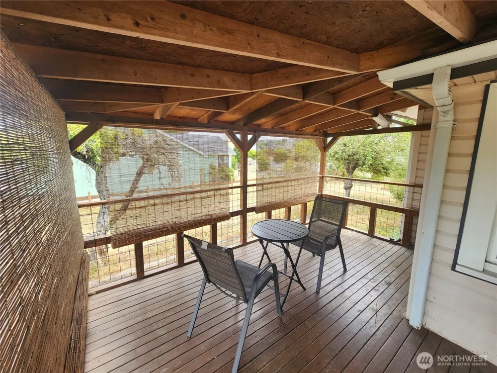215 W Motor Avenue Port Angeles, WA 98362