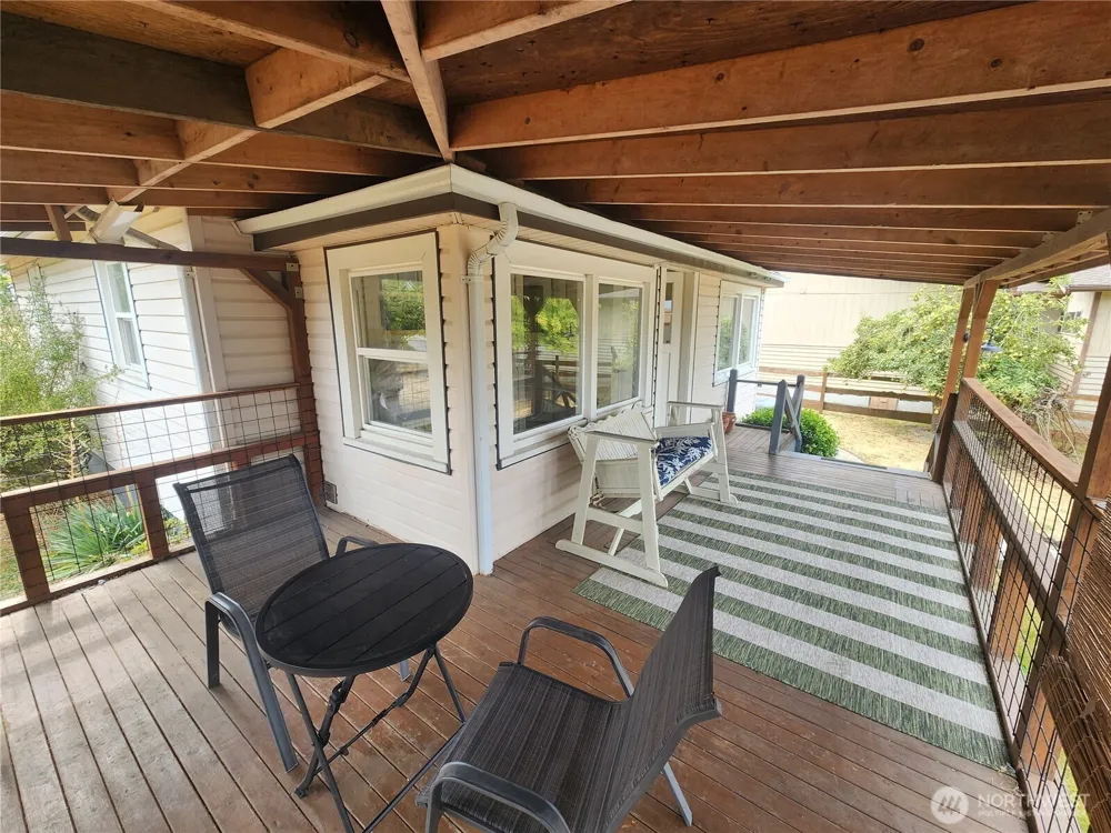 215 W Motor Avenue Port Angeles, WA 98362
