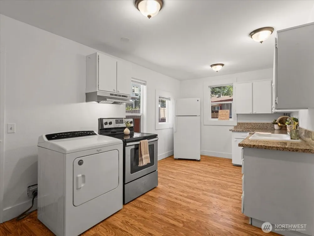 1108 W 14th Street W Vancouver, WA 98660