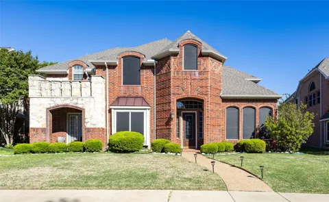 1218 Bridgeway Lane