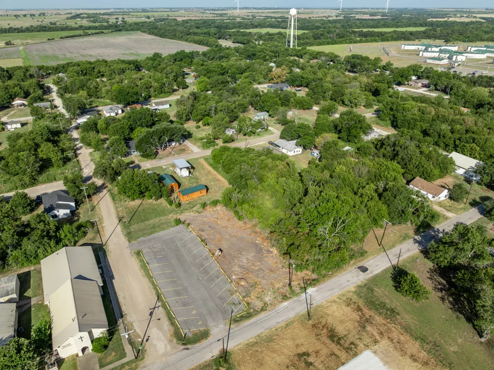 303 Elm Street Mart, TX 76664