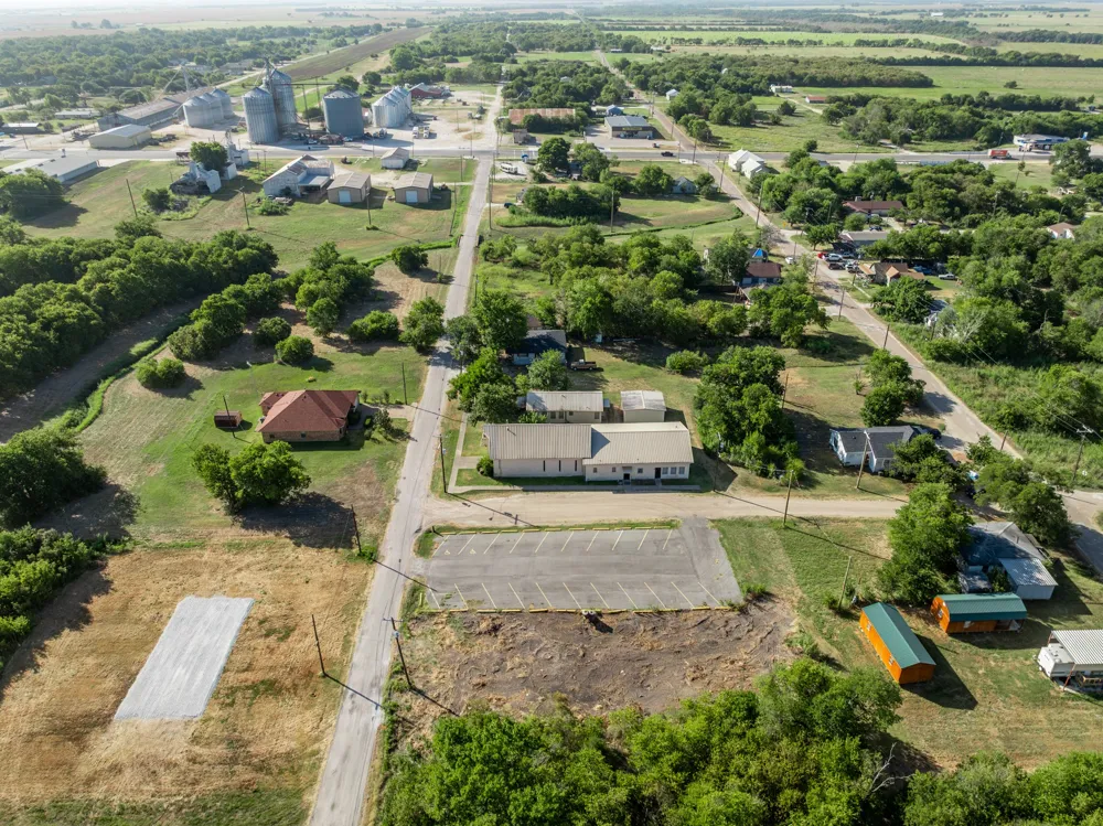 303 Elm Street Mart, TX 76664