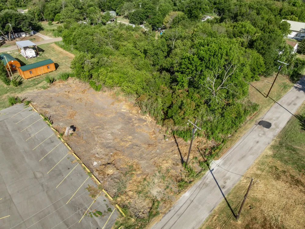 303 Elm Street Mart, TX 76664