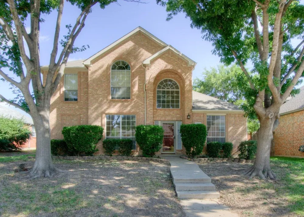 1369 Colby Drive Lewisville, TX 75067